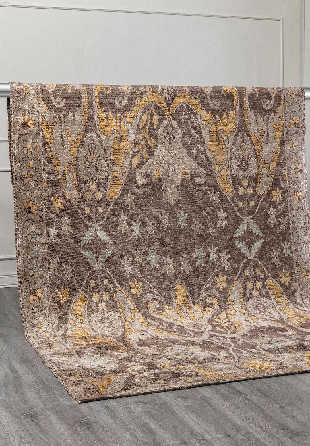 BARON BEIGE - NOUGAT - GOLD - DARK MINK - RIVER GREEN RUG