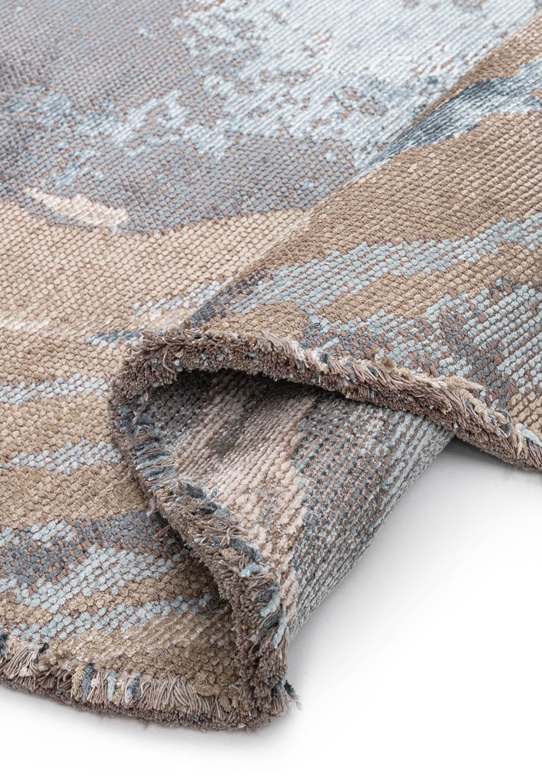 SMOKE BLUE - ICE BLUE - BEIGE - BONE RUG