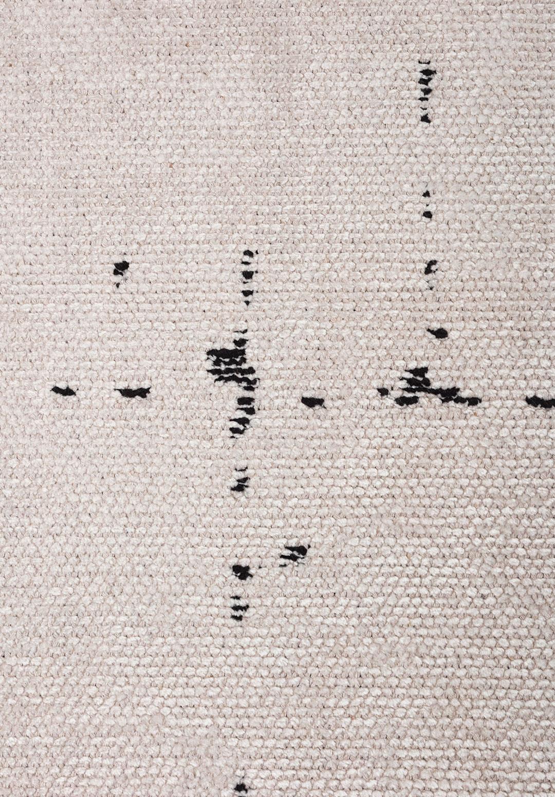 SAND BLACK - ECRU RUG