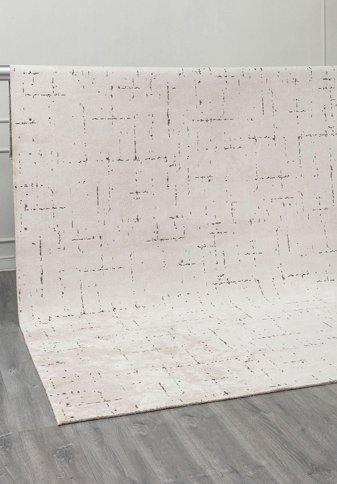 SAND BLACK - ECRU RUG