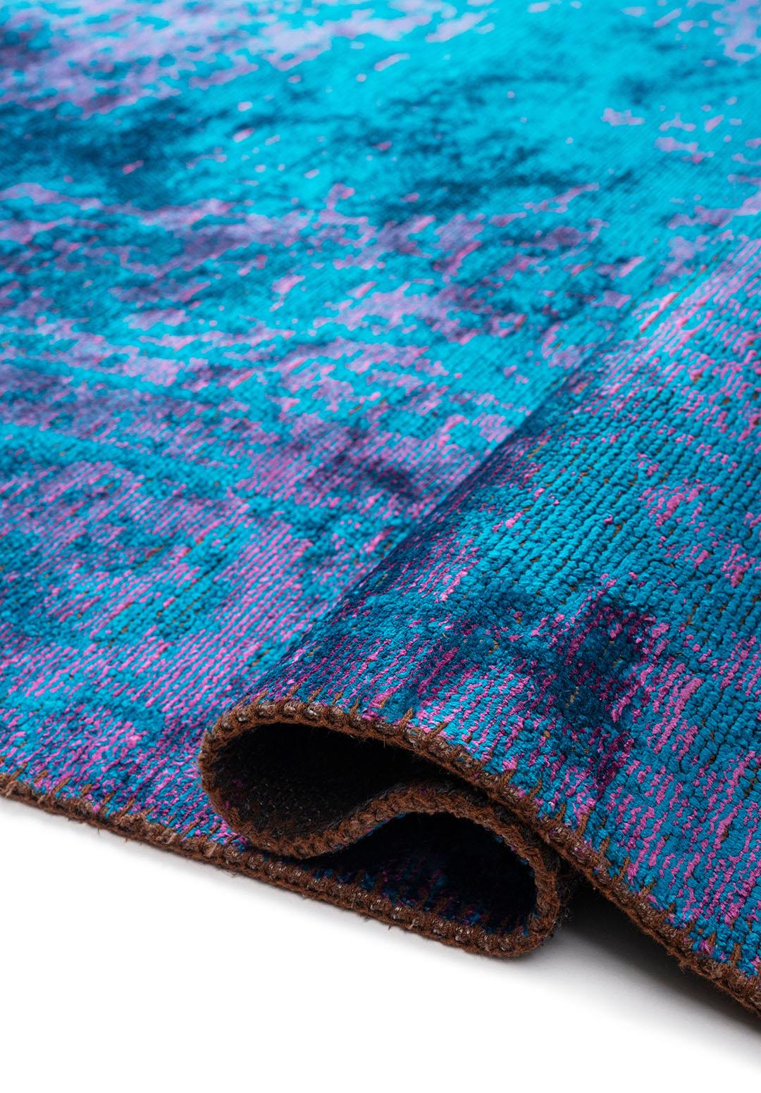 MEDALLION PURPLE - CYAN RUG