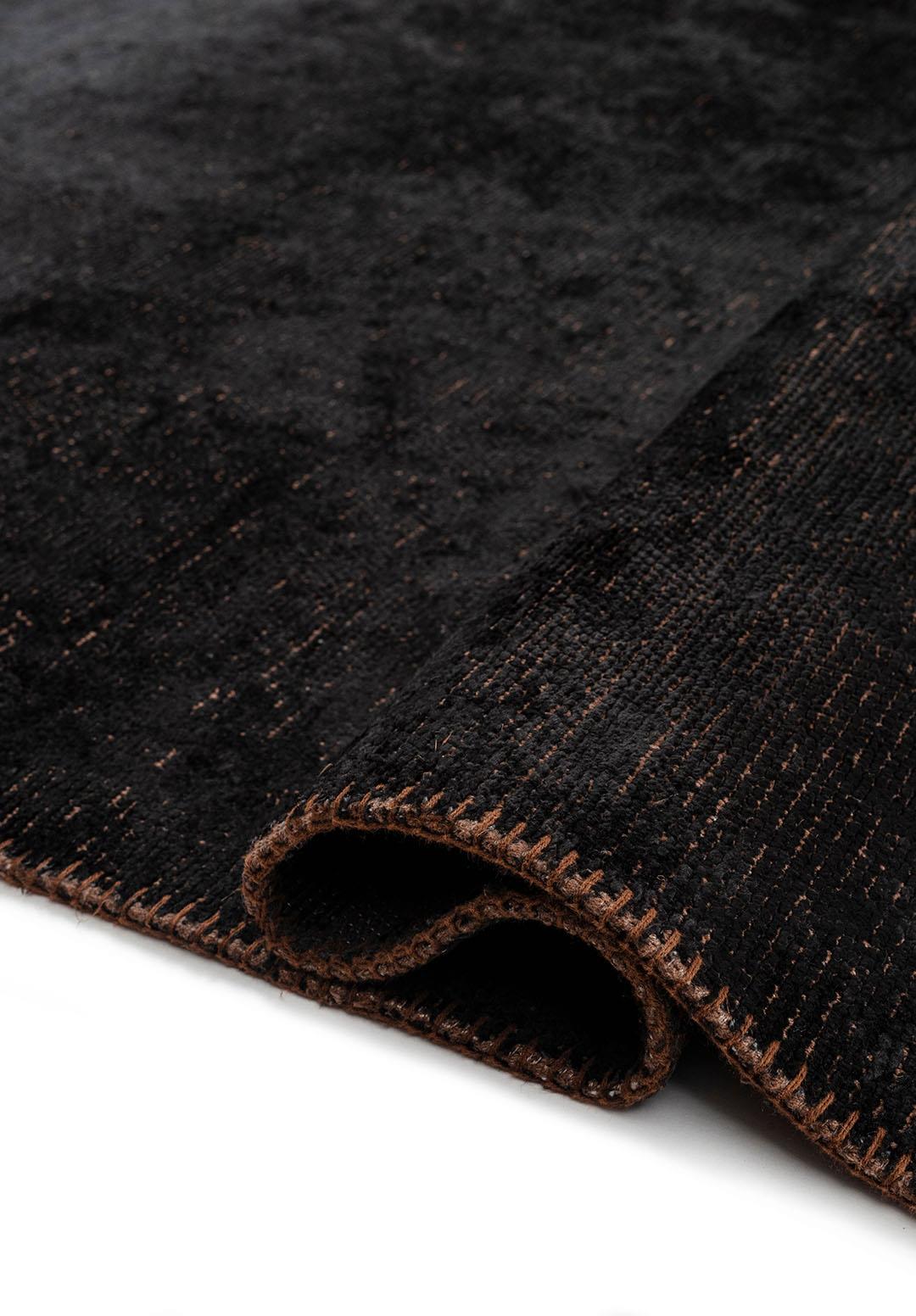 SPARK BLACK RUG