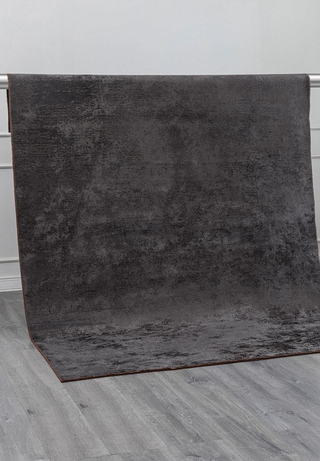 SURFACE CHARCOAL RUG