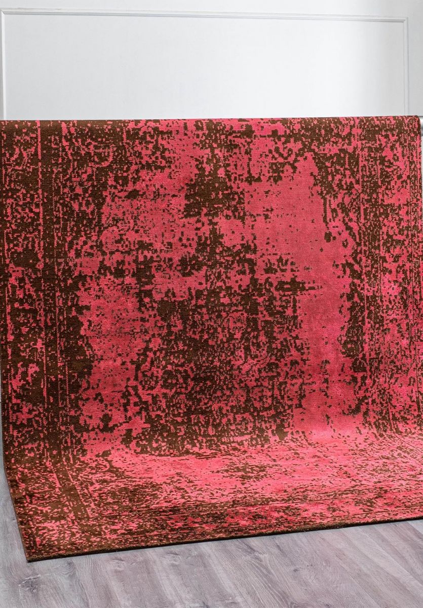 MEDALLION DARK BROWN - FUSCHIA RUG