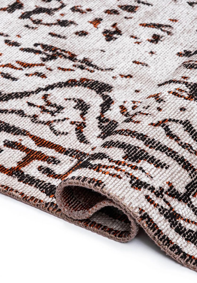 GORDION BLACK - RUST - BONE RUG