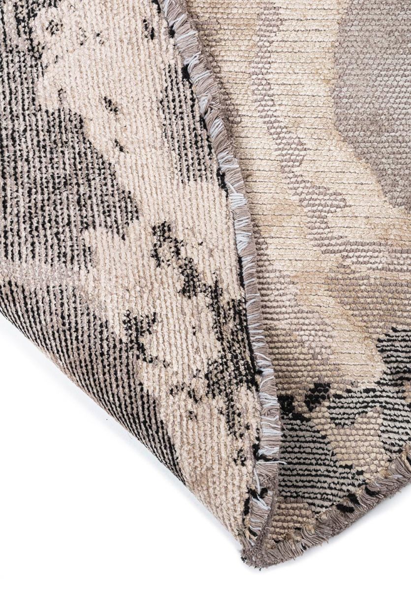 SMOKE GREY - BLACK - BEIGE - BONE RUG