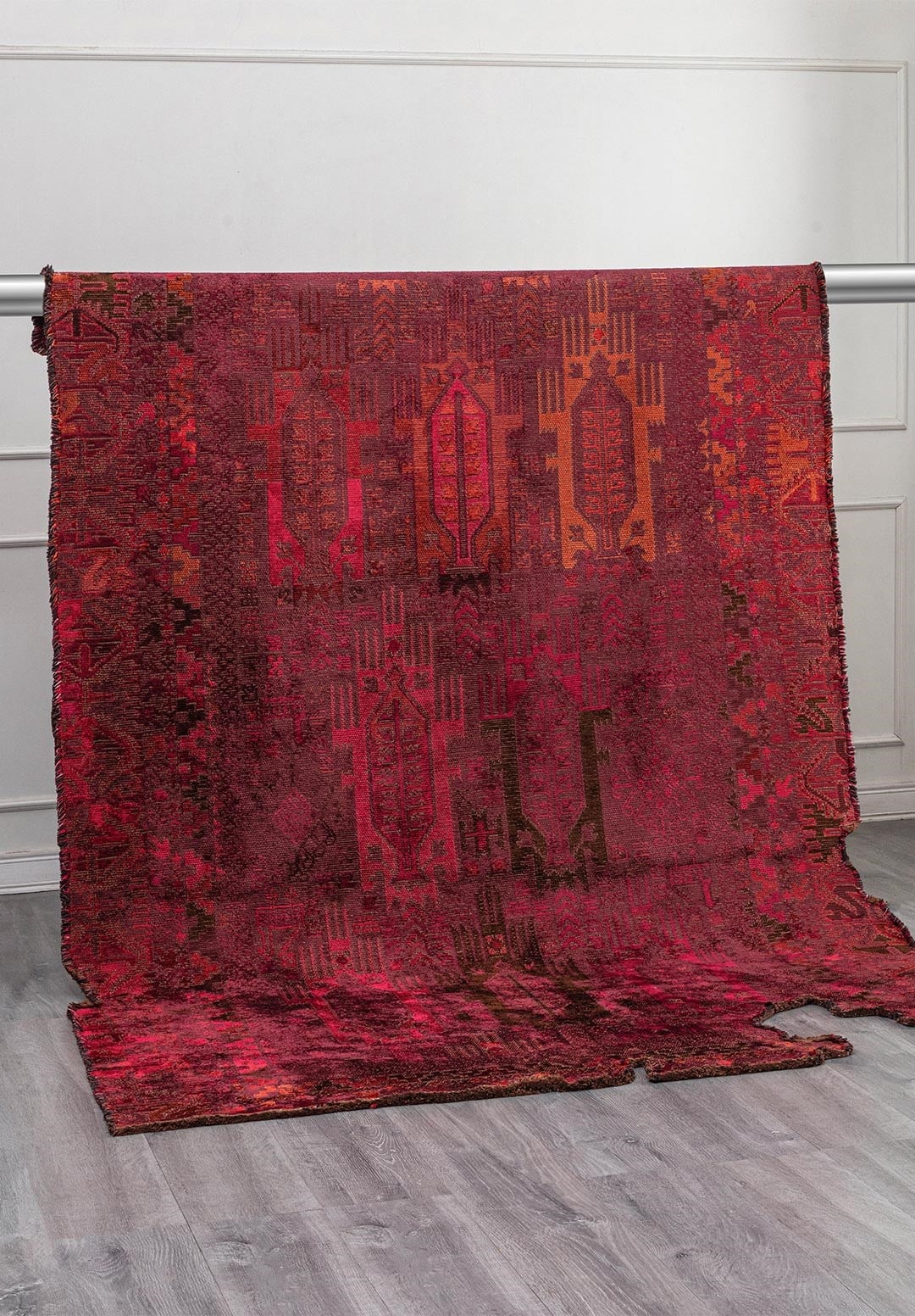 FOLK CHERRY - DARK BROWN - RUST - RED - MAGENTA - PINK RUG
