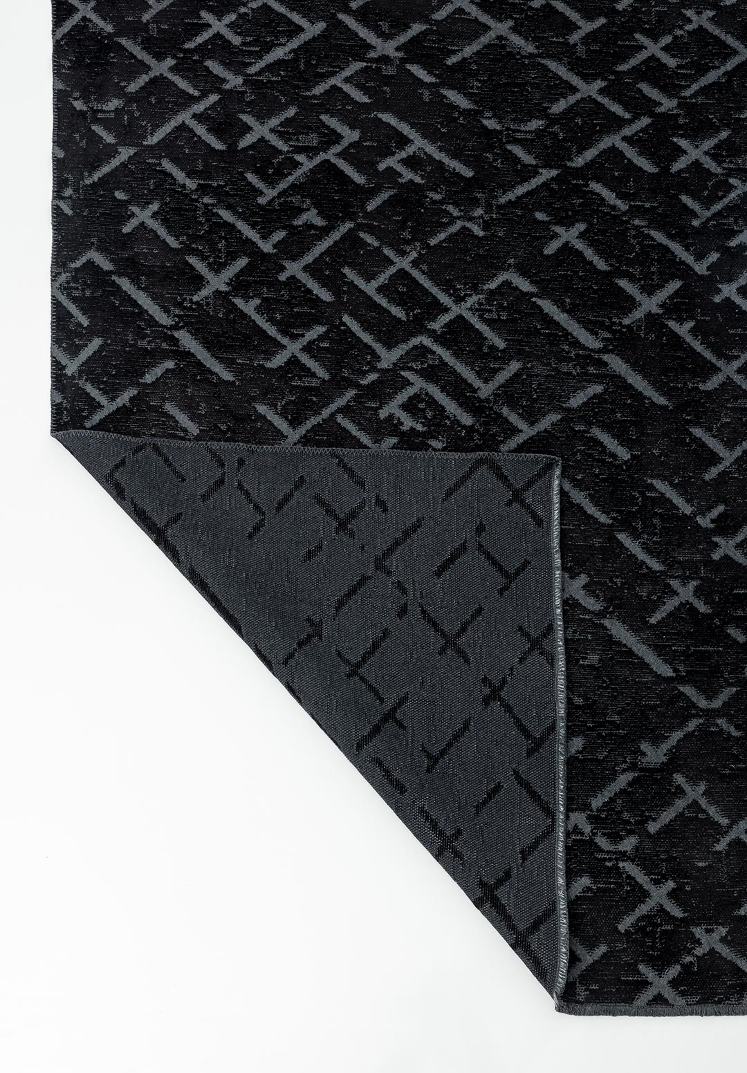 MYSTIQUE BLACK RUG