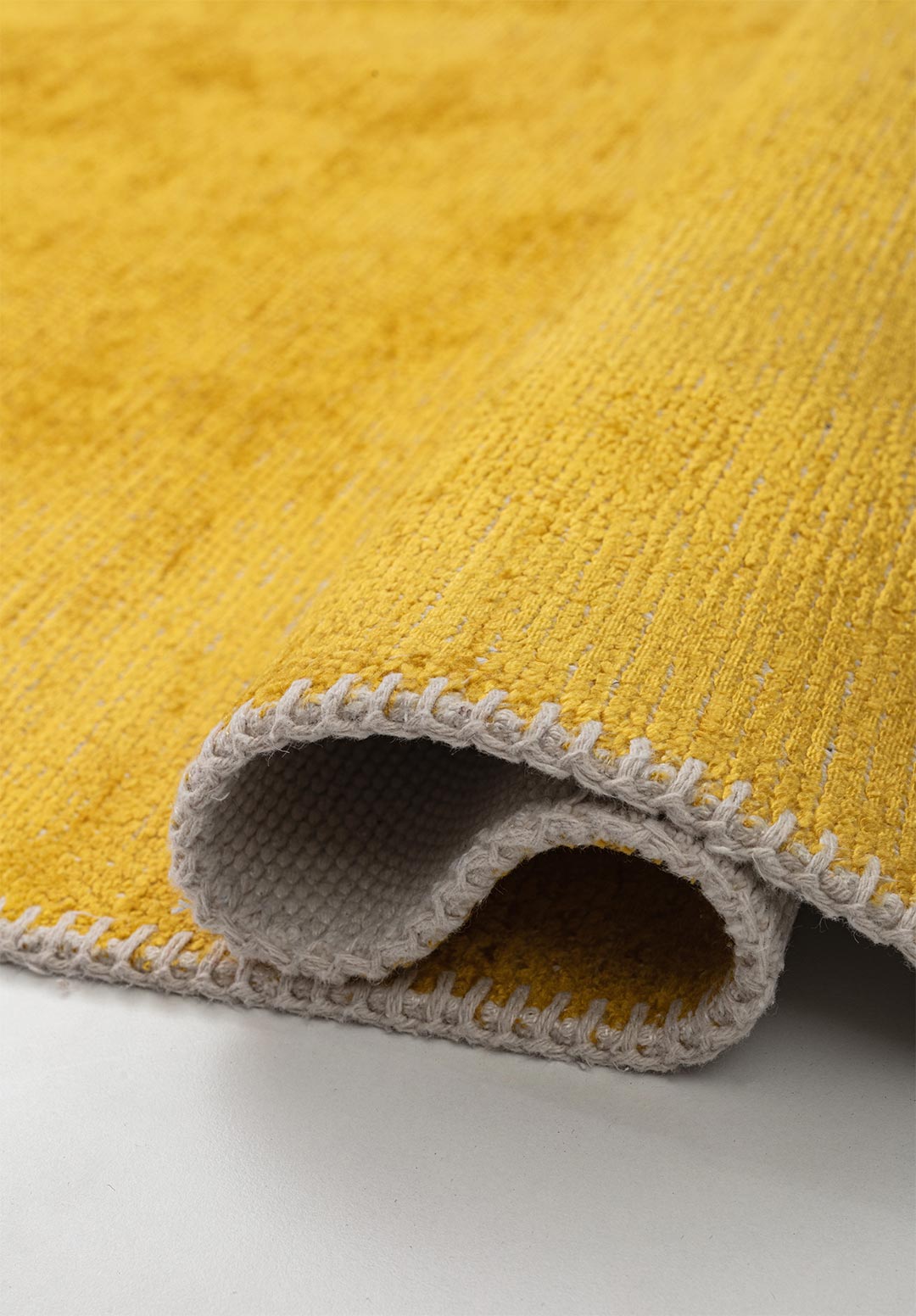 PEARL YELLOW RUG
