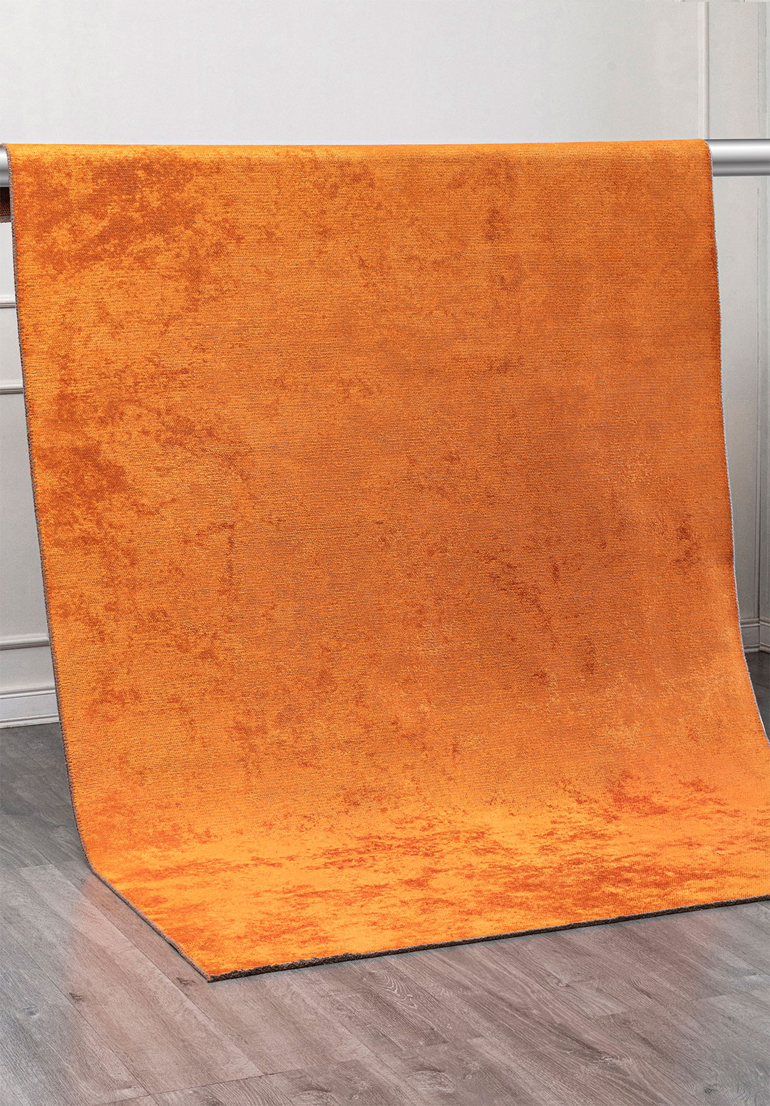 PLAIN ORANGE (M) RUG