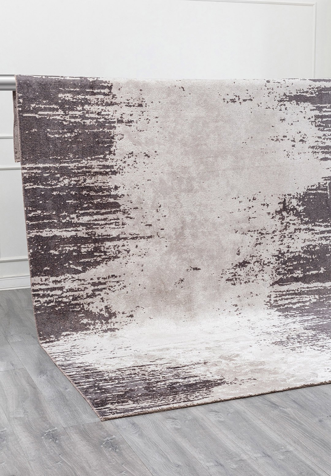 STREAM CHARCOAL - BONE RUG