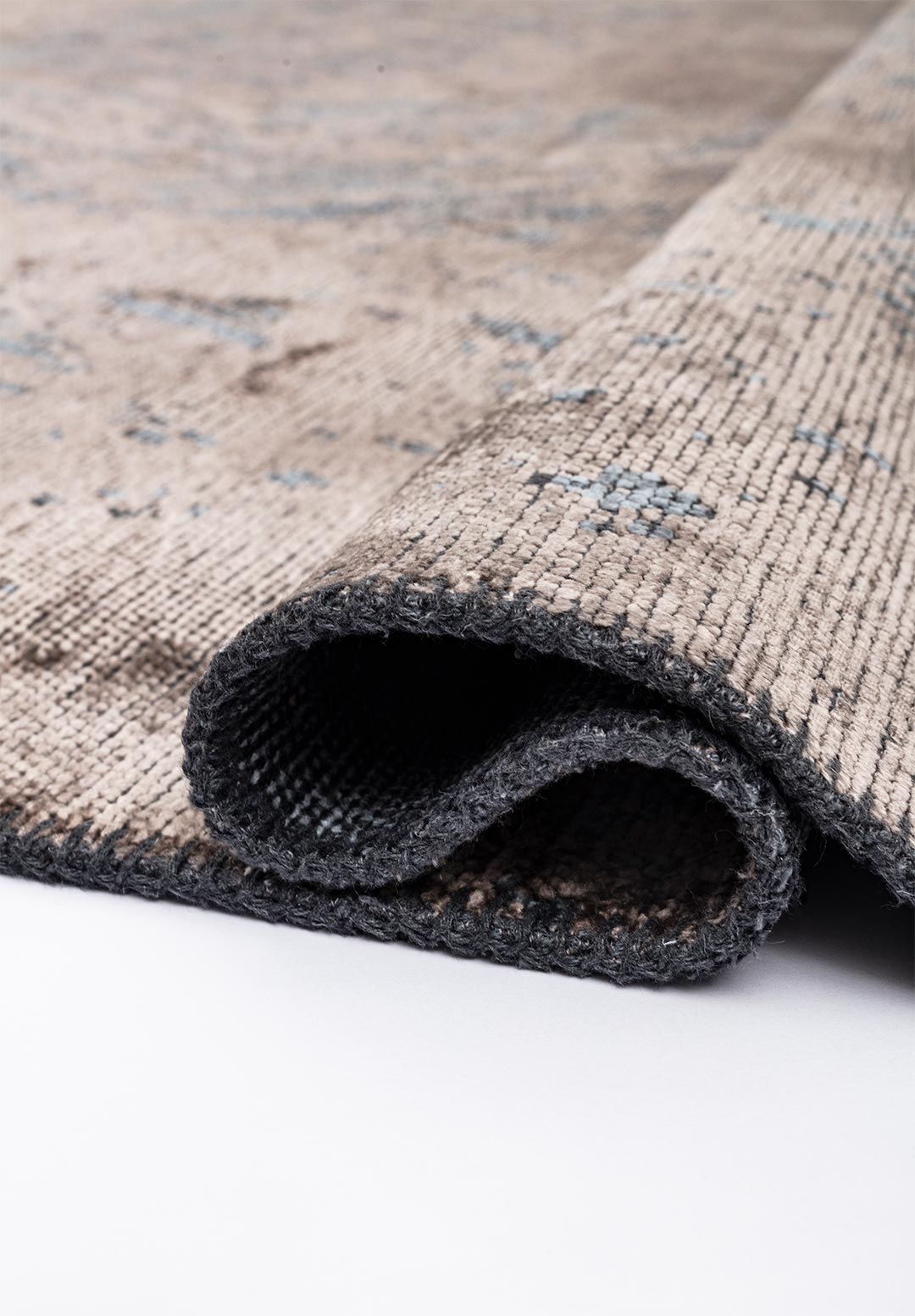 RUSTIC NOUGAT - BLUE RUG