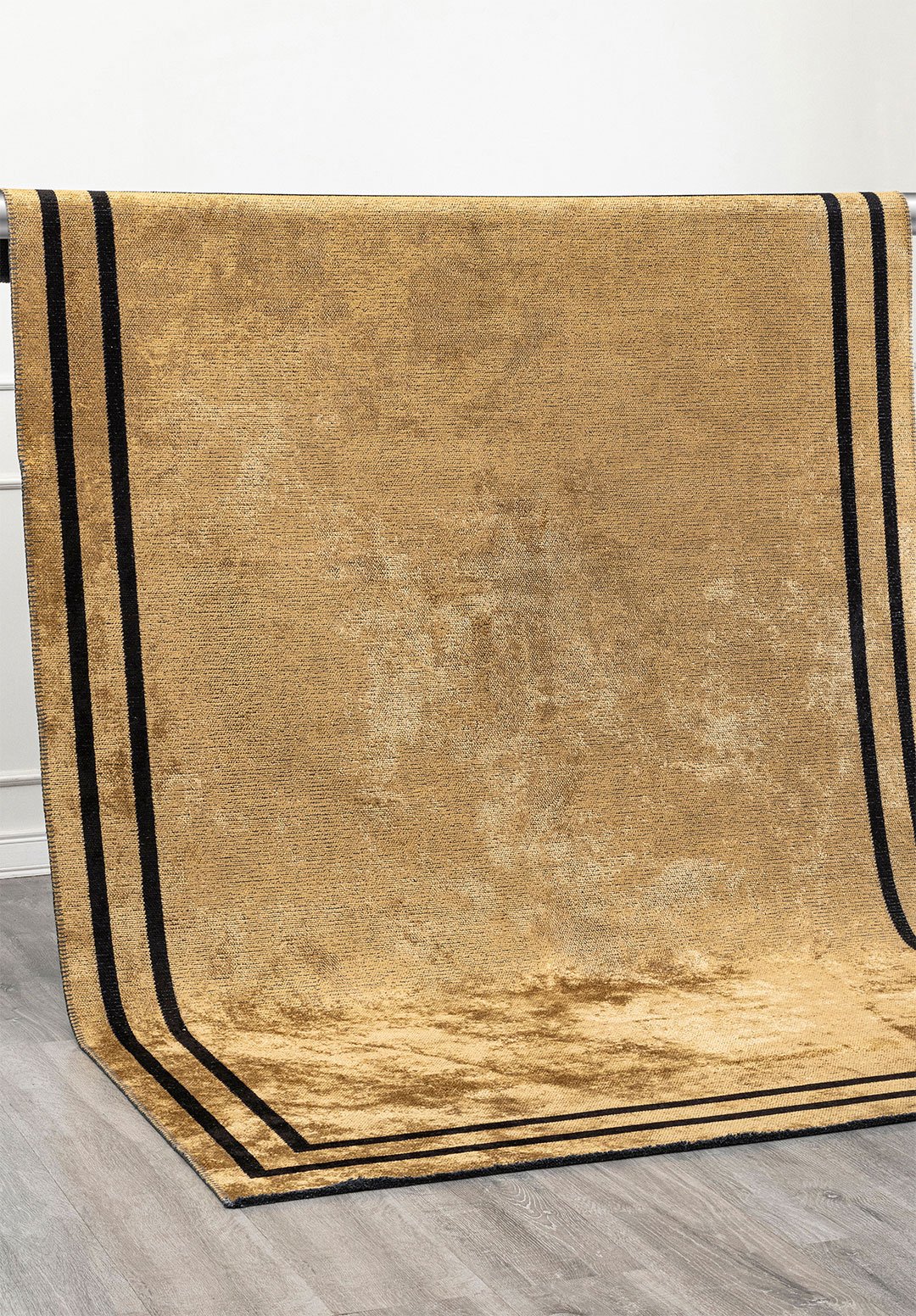 PARALLEL BORDER Золотой - Чёрный Ковер