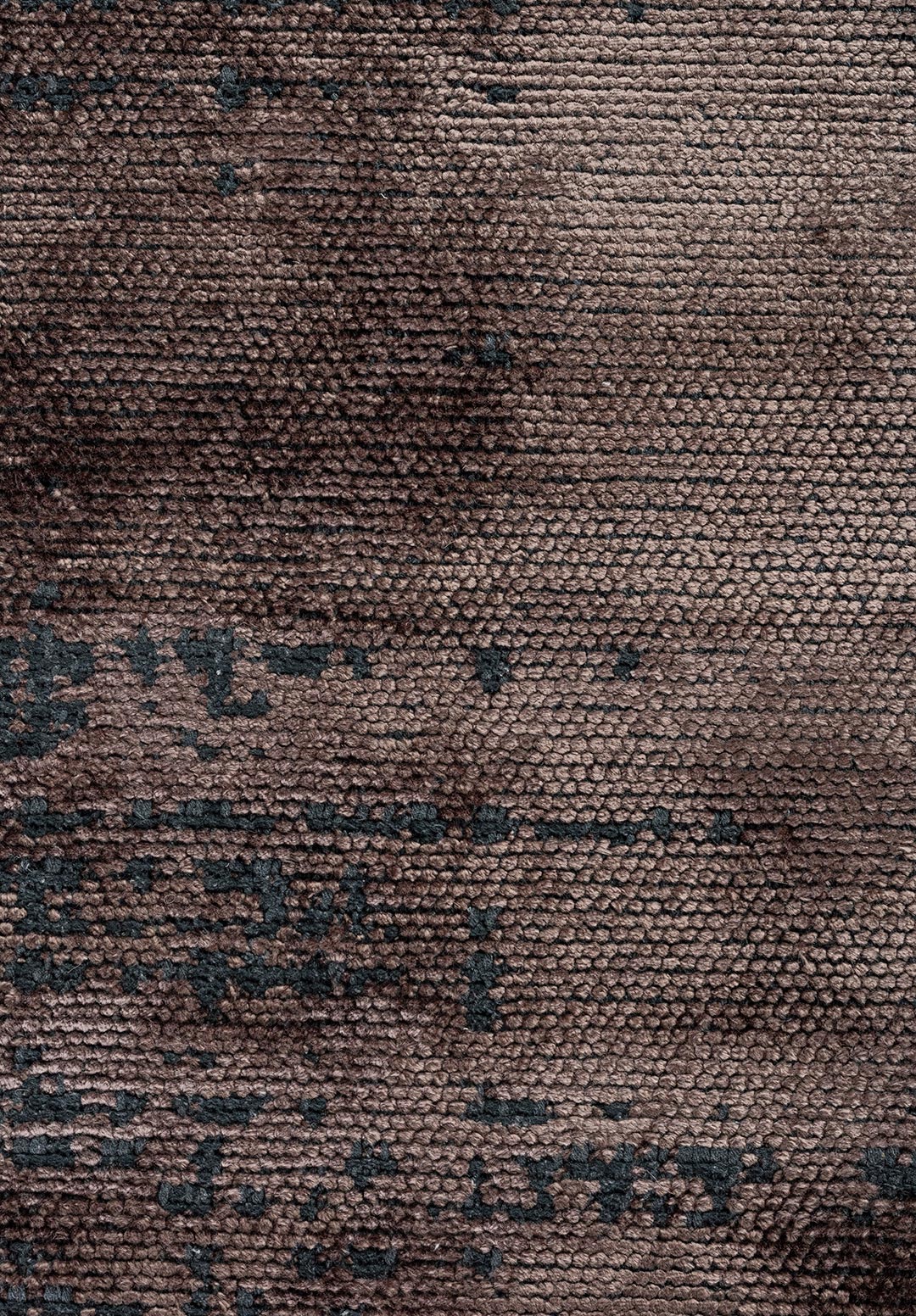 SPACE DARK MINK - MATTE BLACK RUG