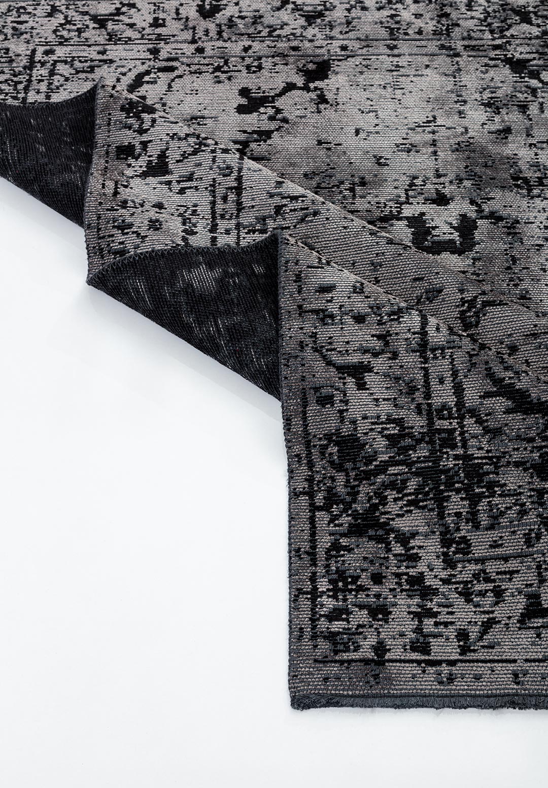 IVY GREY - Чёрный Ковер