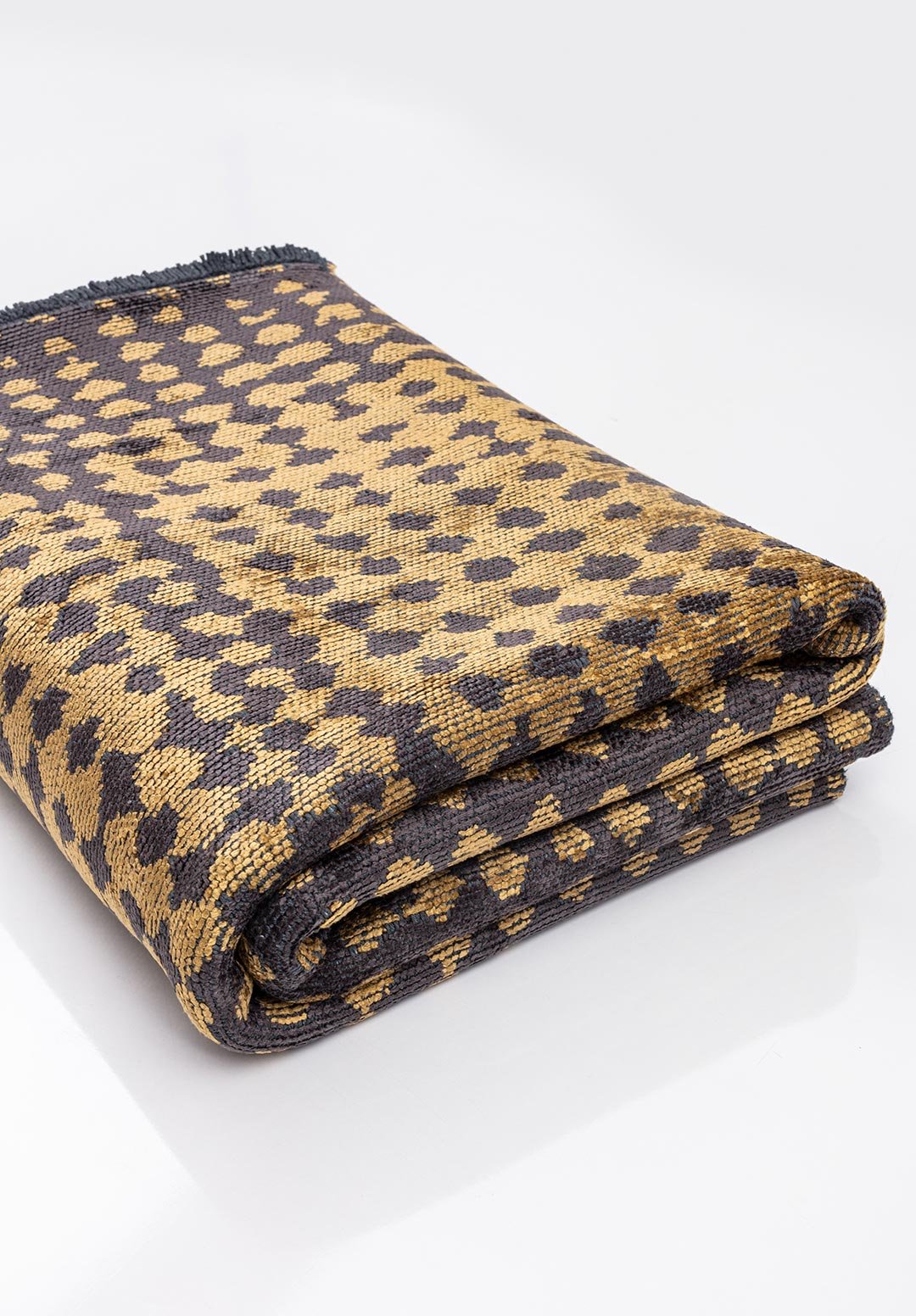 DOTS Графитовый - Золотой Ковер