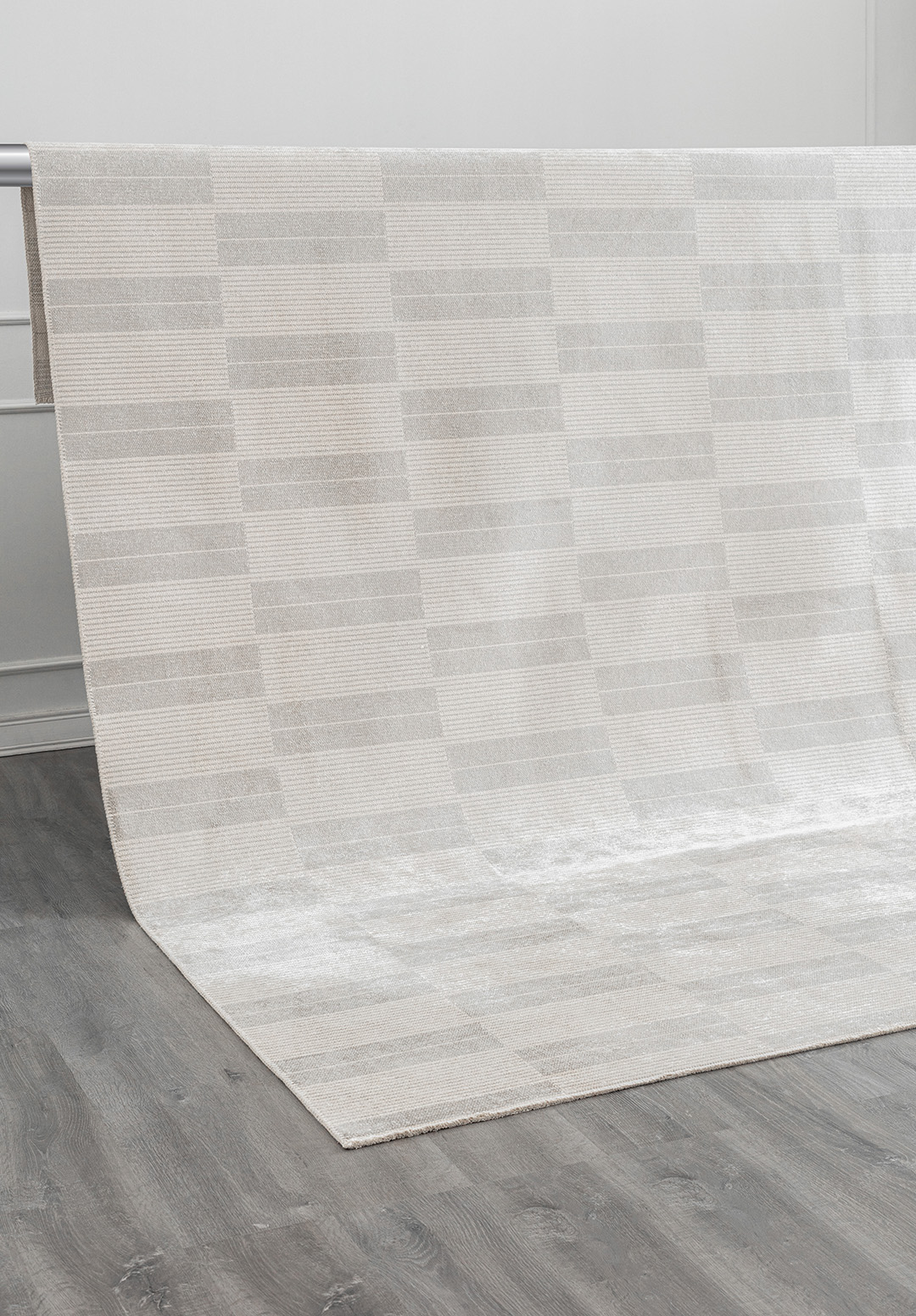 GLITCH LIGHT GREY - ECRU RUG