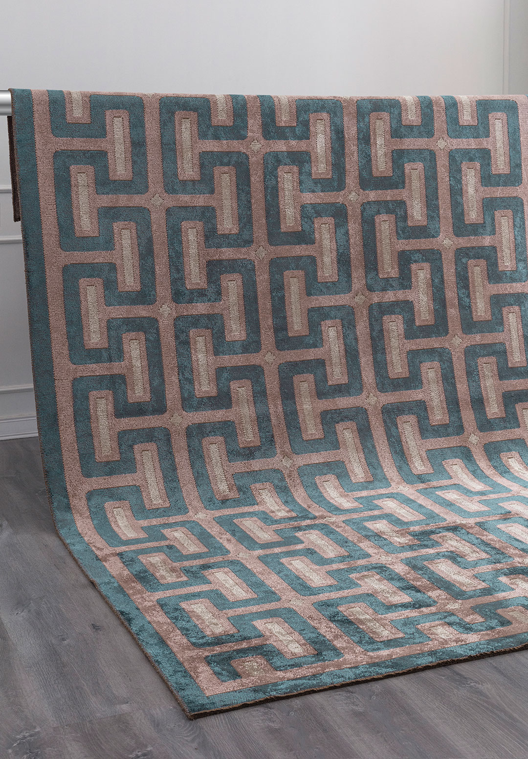 CHARM DAMSON - PETROL - BONE RUG