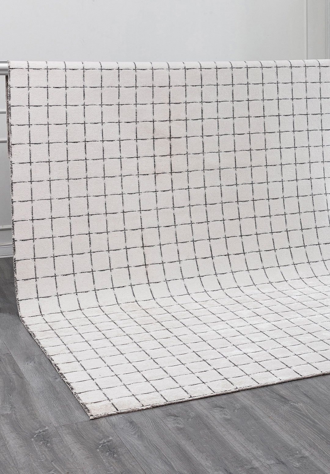 EQUINOX Чёрный - Светлый GREY - Экрю Ковер